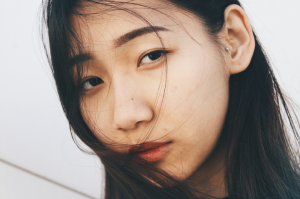 Closeup of a Woman's Face: A Study of Natural Beauty and Expression