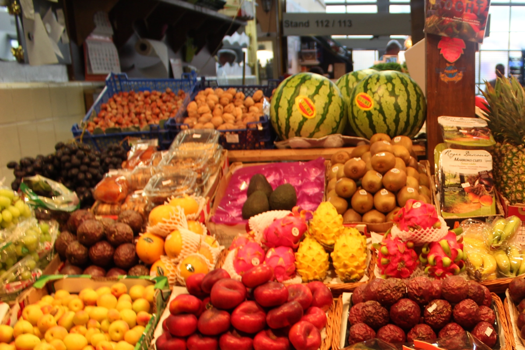 Colorful Assortment of Healthy Tropical and Citrus Fruits at the Market